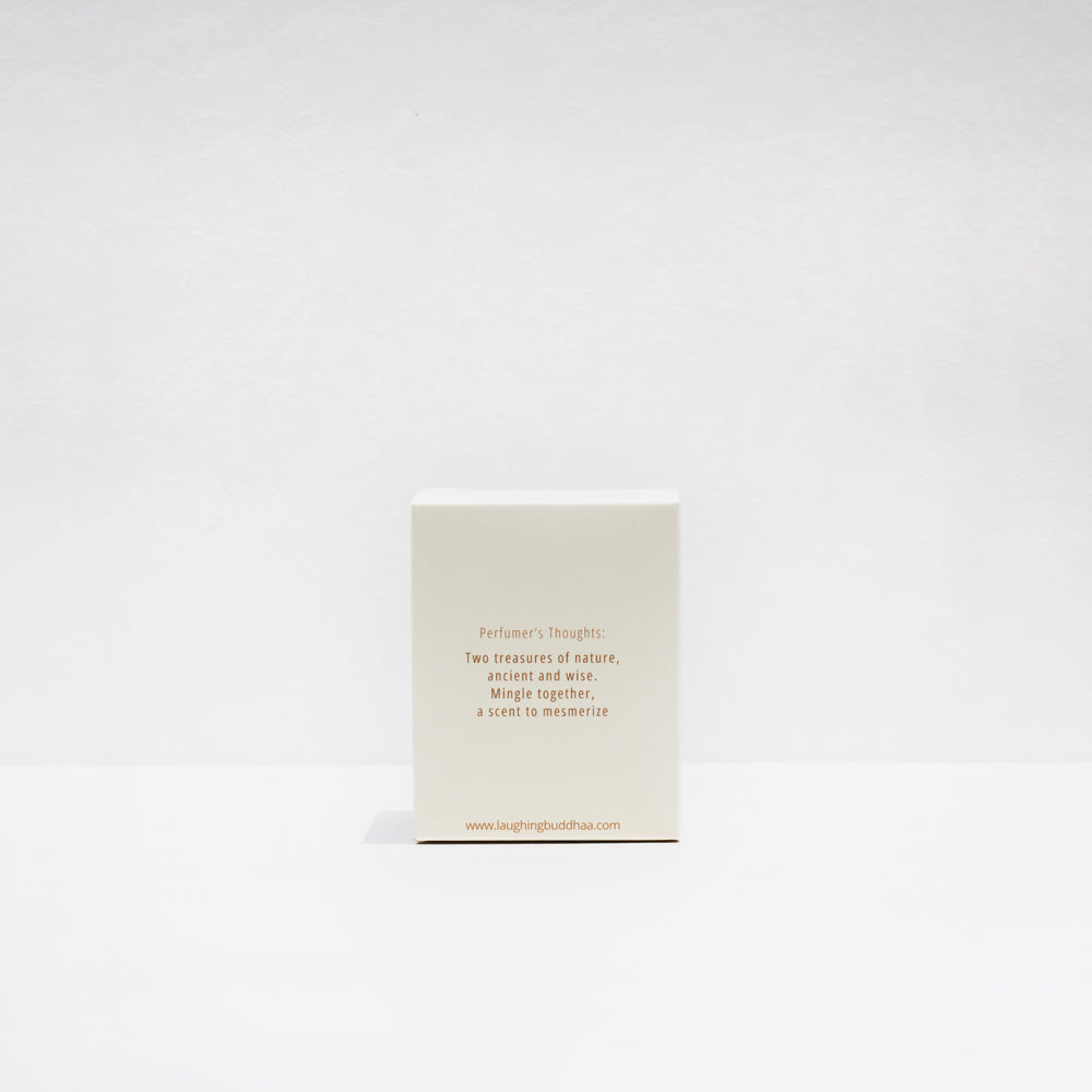 Golden Warmth: Amber Oudh